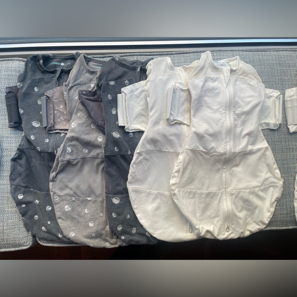 Snoo swaddles (6), sheets (3), and mattress from Happiest Baby